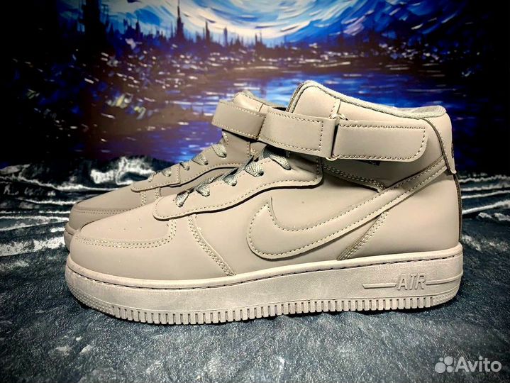 Кроссовки Nike Air Force