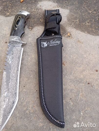 Нож ручной работы Дамаск