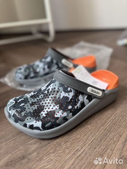 Crocs женские