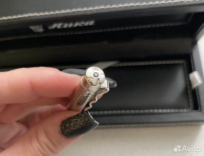 Ручка шариковая подарочная Ника с бриллиантом