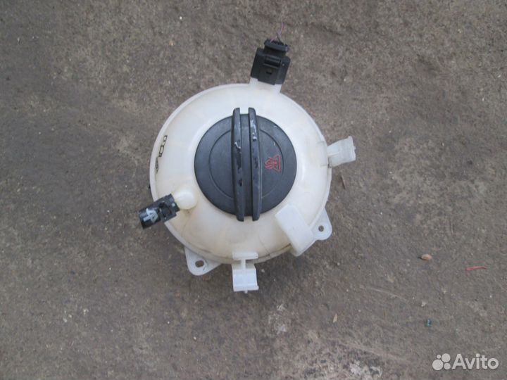 Расширительный бачок Volkswagen Scirocco 2012г