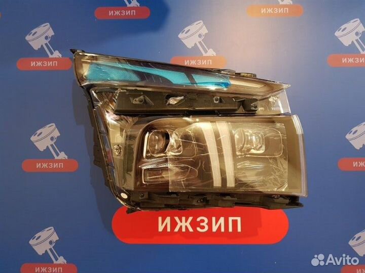 Блок фара передний правый Hyundai Santa Fe TM G4KM