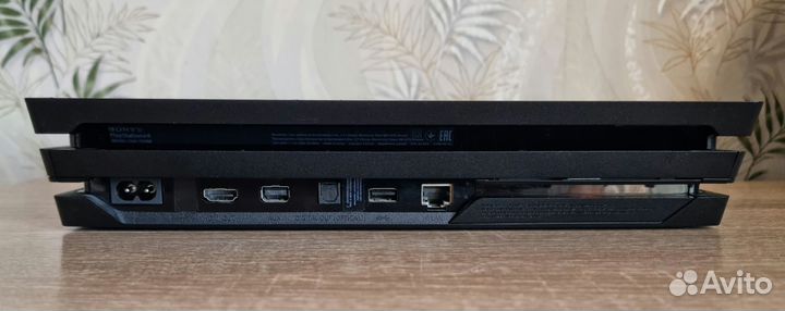 Sony PS4 Pro 1Tb