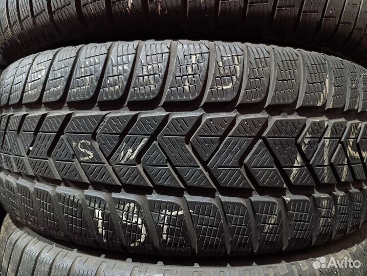 Pirelli Scorpion Winter 235/55 R19