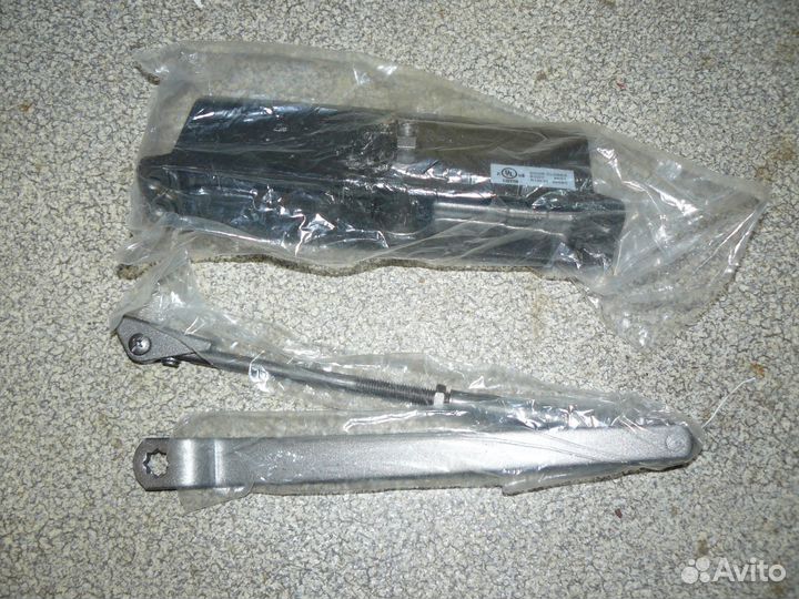 Дверной доводчик Palladium 10120 BC