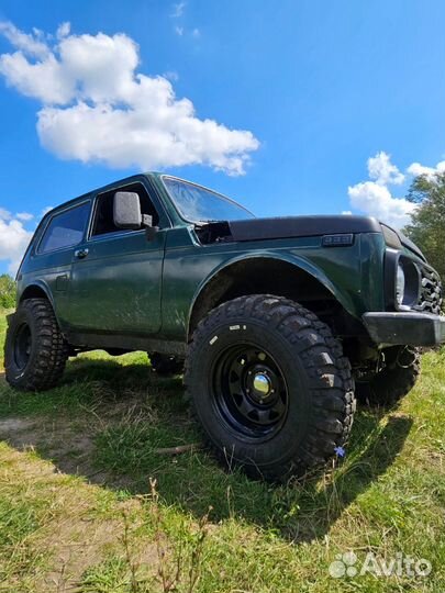 LADA 4x4 (Нива) 1.7 МТ, 1999, 145 000 км