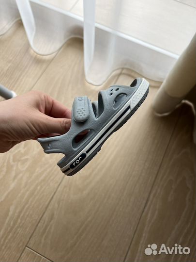 Сандали crocs c5