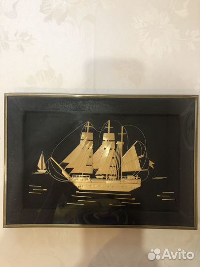 Панно декоративное из соломки «Товарищ»