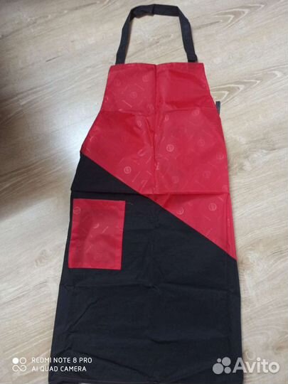 Фартук и пеньюар для парикмахера