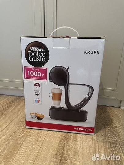 Кофеварка nescafe dolce gusto новая