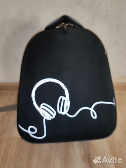 Школьный портфель