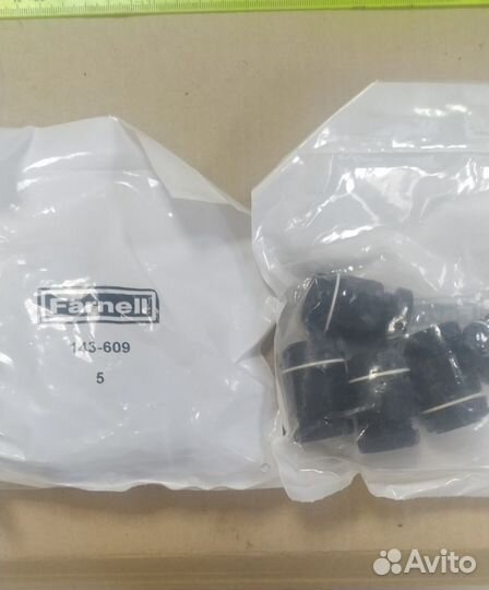 Кабельные вводы AVC,Farnell