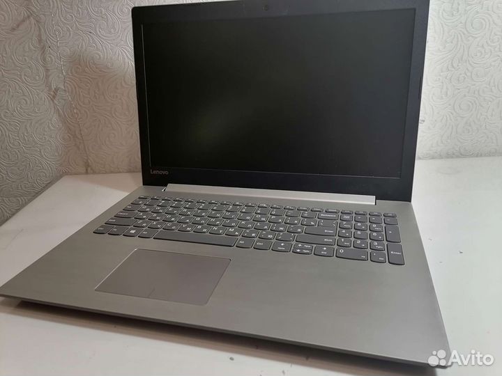 Ноутбук lenovo