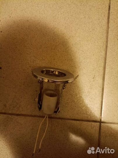 Держатели для ламп 34 штуки