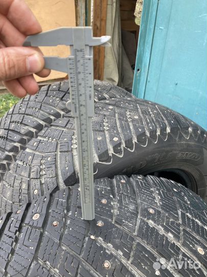 Goodyear Ultra Grip Ice Arctic 2 SUV 235/65 R17 108T
