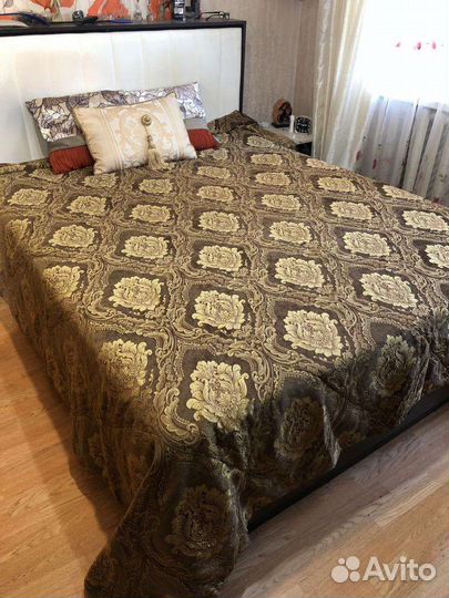 Покрывало на 2 х спальную кровать бу
