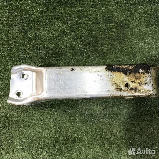 Усилитель передний бмв 5 F10 F11 (2009-2013)