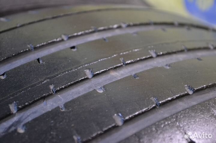 Pirelli P Zero 275/45 R21