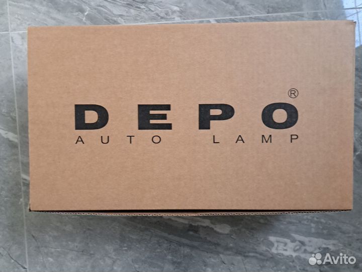 Задний правый фонарь на Мерседес Е 210