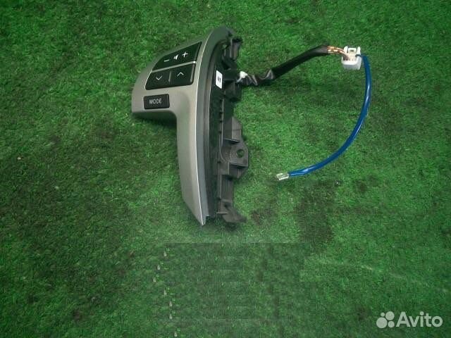 Кнопки мультируля Noah Voxy 70 75