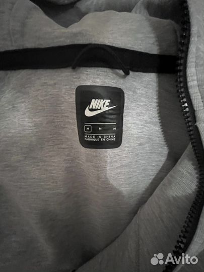 Nike tech fleece