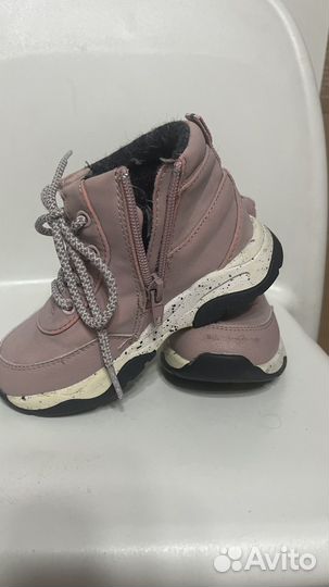 Ботинки для девочки