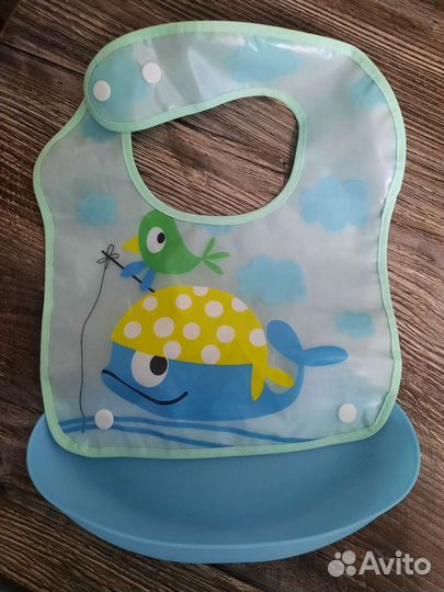 Слюнявчик нагрудник, подстаканник