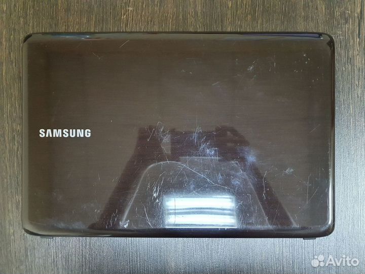 Запчасти и комплектующие на Samsung R540