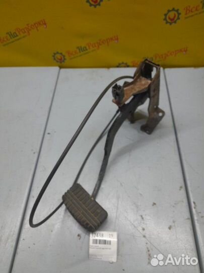 Педаль тормоза Mitsubishi Galant De седан 4G64