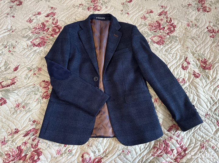 Пиджак для мальчика 146