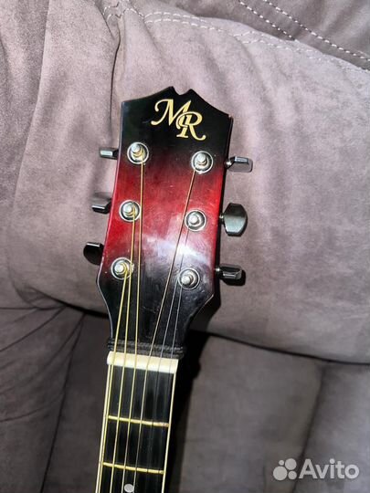 Акустическая гитара бу