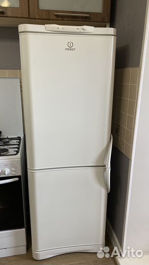 Холодильник бу