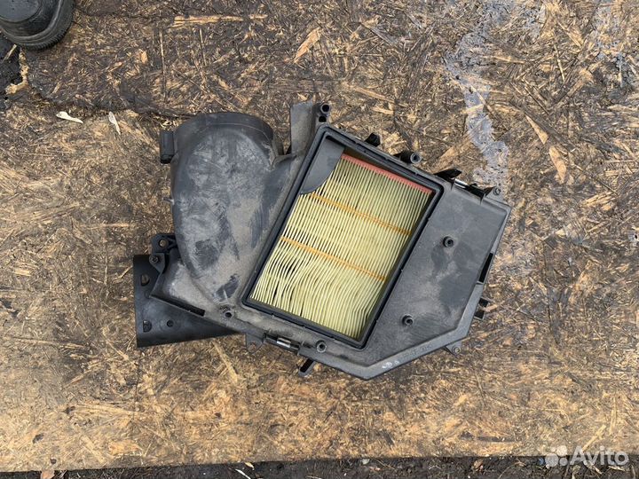 Volvo xc90 2.4TD корпус воздушного фильтра