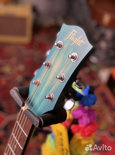Акустическая гитара flight