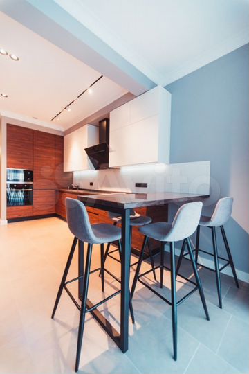 2-к. квартира, 52 м², 3/5 эт.