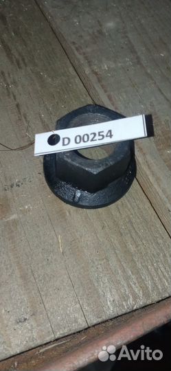 Гайка колесная DAF XF 105 2008