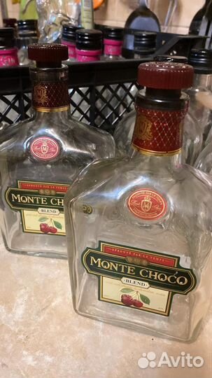 Бутылка с пробкой