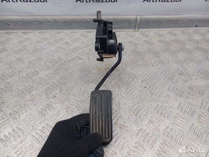 Педаль газа Nissan X-Trail T31 2.0 MR20DE 141Л.С