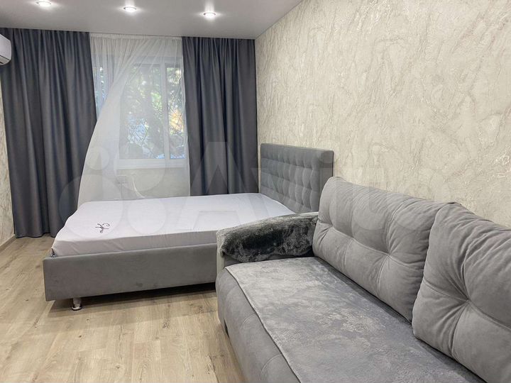 2-к. квартира, 56 м², 1/9 эт.