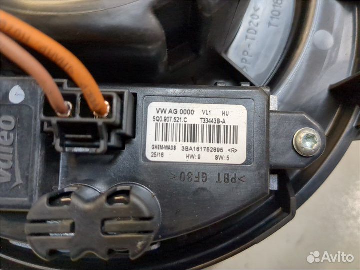 Двигатель отопителя Audi A3, 2016