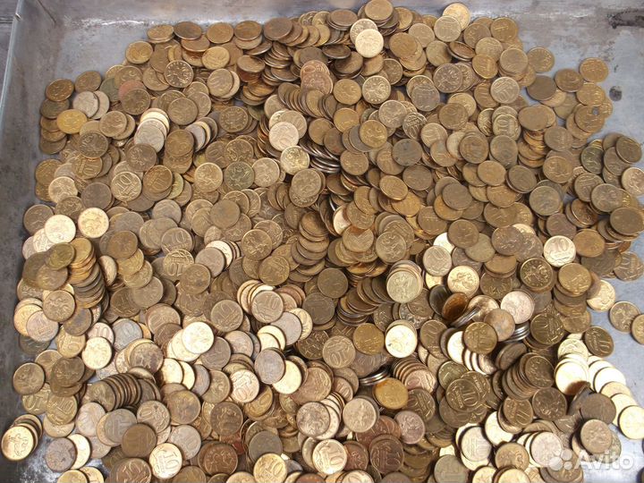 Монеты по 10 копеек. Оптом
