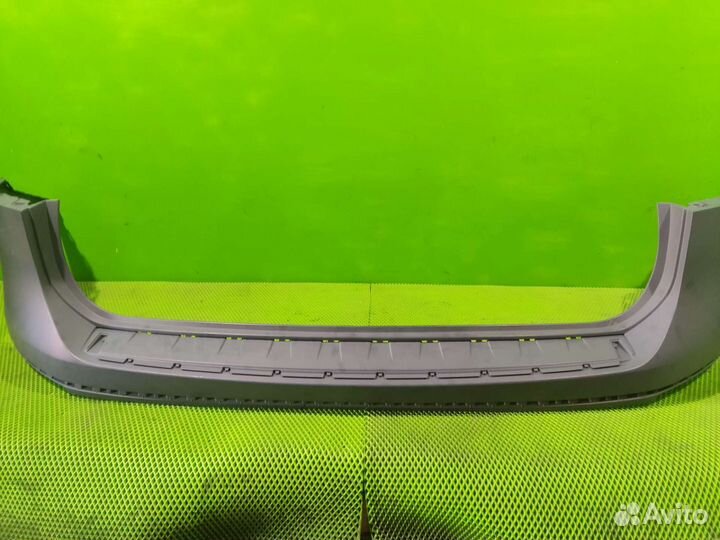 Бампер задний Volkswagen Touareg NF