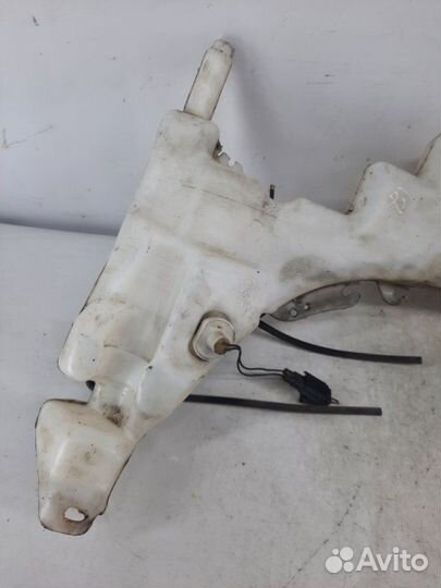 Бачок омывателя Ford Focus 1 универсал 1.8 2004