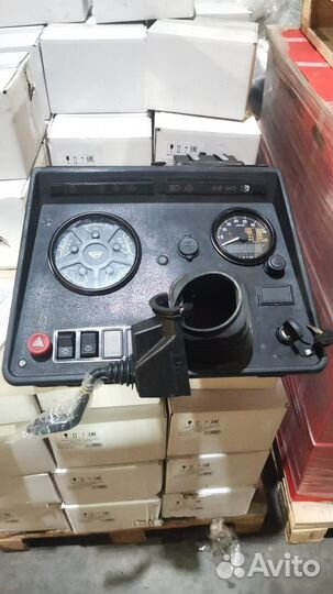 Щиток приборов мтз 82