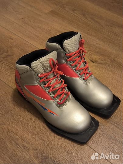 Лыжные ботинки детские nordway 34