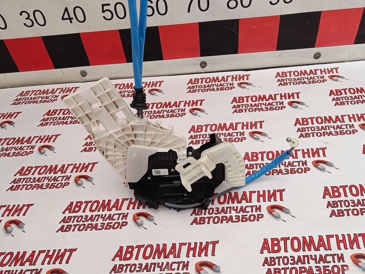 Замок двери задний левый Киа Соул 3 SK3