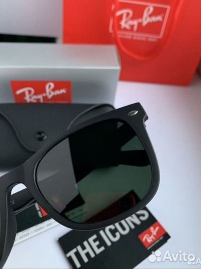 Очки ray ban wayfarer rb4381 зеленые