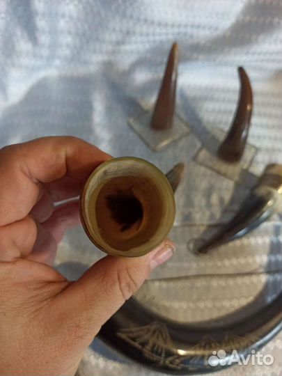 Рог сувенирный для вина, вешалка