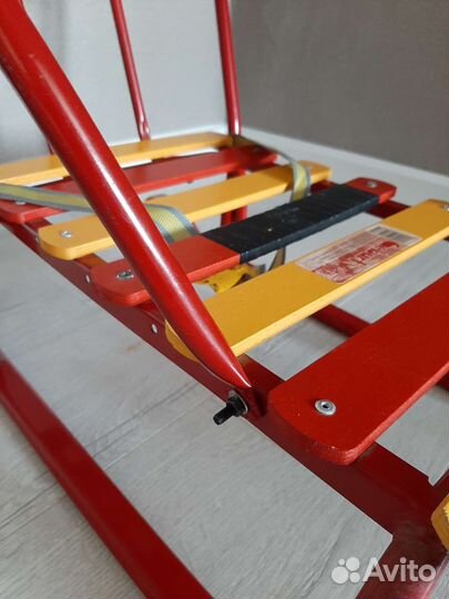 Детские санки с колесами