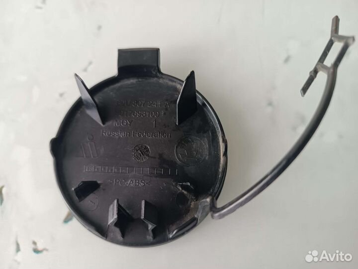 Заглушка буксировочного крюка Skoda Rapid 2